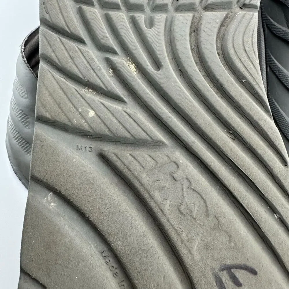 Hoka One One ORA Recovery Flip Flops Mens Size 13 Gray Cushioned